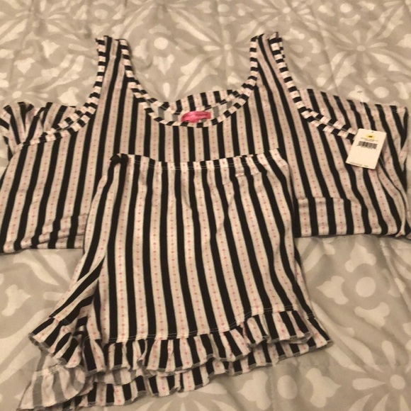 Betsey Johnson Other - Betsey Johnson PJ short set